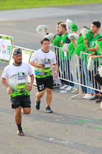 BIB: 1837, 1911
                            <button type="button" onclick="openModal(3540050)" class="btn btn-primary btn-sm float-right btn-popup" data-toggle="modal" data-target=".modal-high-quality">
                        <i class="fas fa-shopping-cart"></i> Add to Cart
                    </button>
                                            <button type="button" onclick="isThisMe(3540050, true)" class="btn btn-success btn-sm float-right btn-popup btn-isme hidden" data-toggle="tooltip" data-placement="bottom" title="นี่คือรูปของคุณใช่ไหม คลิกที่นี่เพื่อเอาเข้าอัลบั้ม">
                        <i class="fas fa-plus"></i> Add to album
                    </button>
                    <button type="button" onclick="isThisMe(3540050, false)" class="btn btn-warning btn-sm float-right btn-popup btn-isnotme hidden">
                        <i class="fas fa-ban"></i> Remove from album
                    </button>